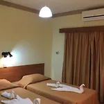 Nick's Aparthotel 2*