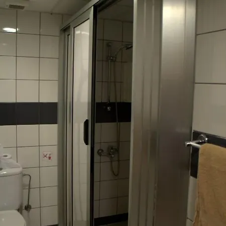 Nick's 2* アヤナパ