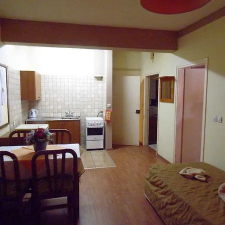 Nick's Aparthotel Ayia Napa