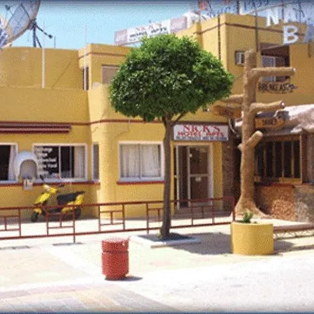 Nick's Lägenhetshotell Ayia Napa