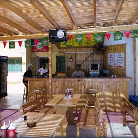 Nick's 2* Ayía Nápa