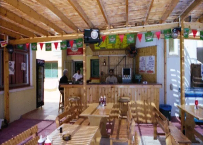 Lägenhetshotell Nick's 2*